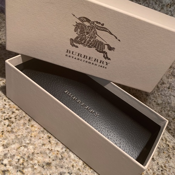 🤓💎NEW BURBERRY FRAMES🤓W/ ORIGINAL CASE/BOX💎🤓 - Picture 14 of 16